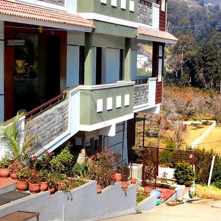 Ezhil Residency Hotel Kodaikanal Buitenkant foto