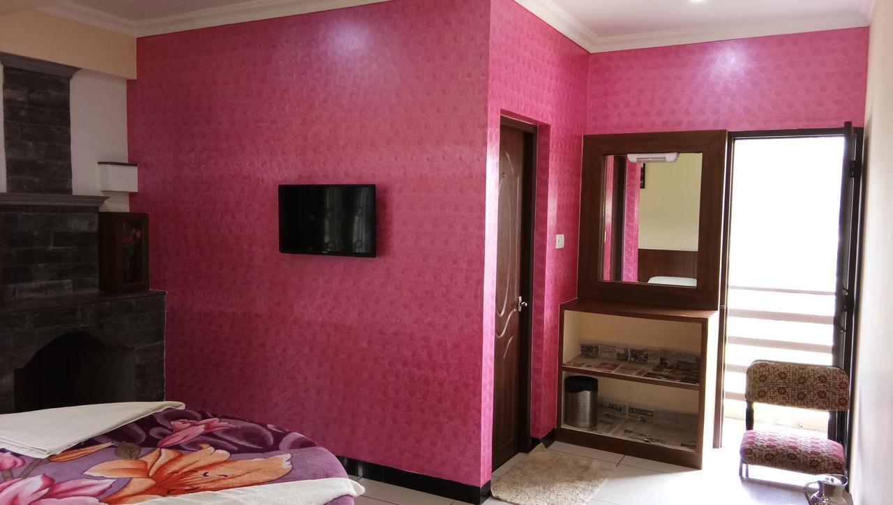 Ezhil Residency Hotel Kodaikanal Buitenkant foto