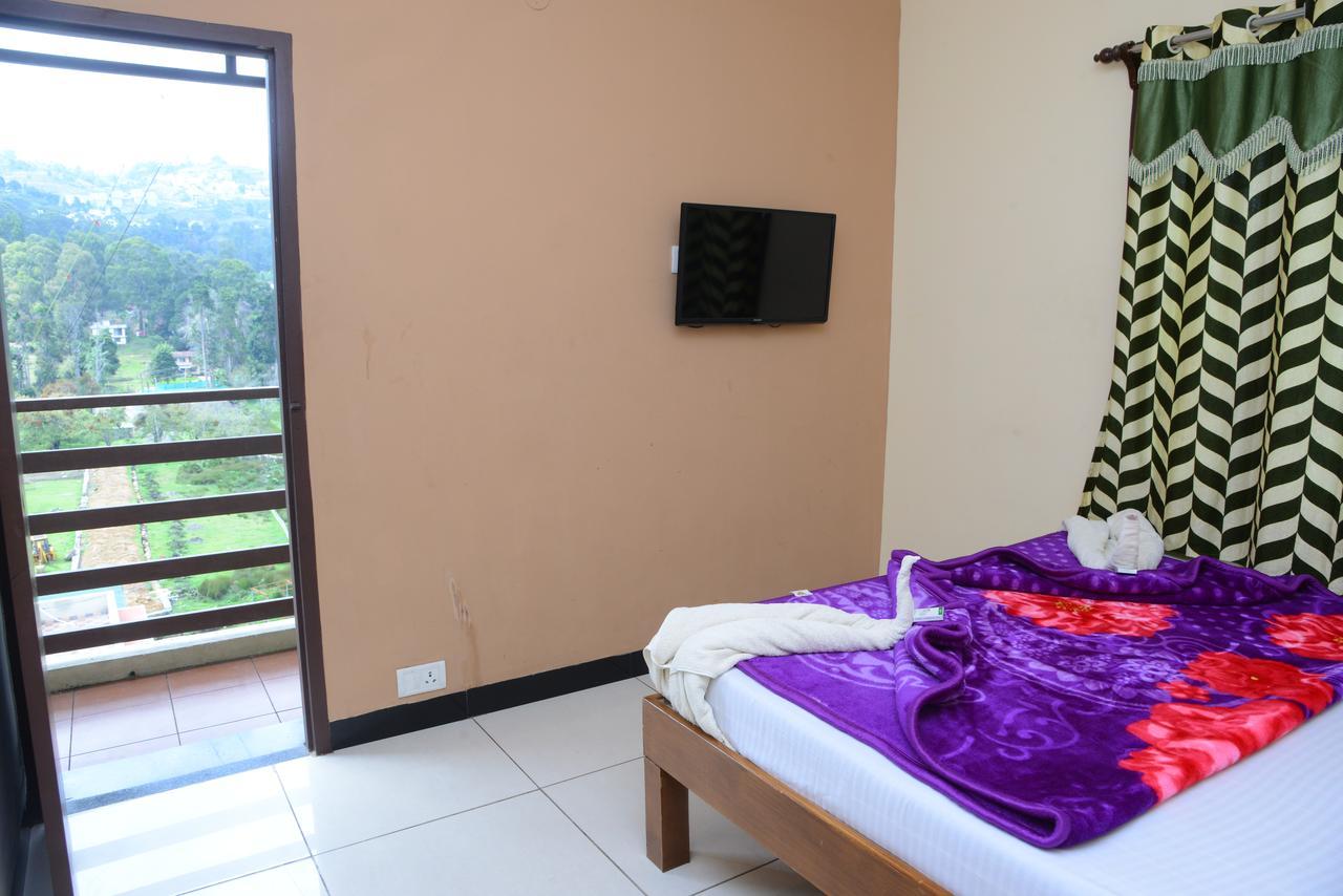 Ezhil Residency Hotel Kodaikanal Buitenkant foto